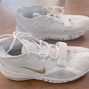 White Nike Max 180 w/ marbled sole